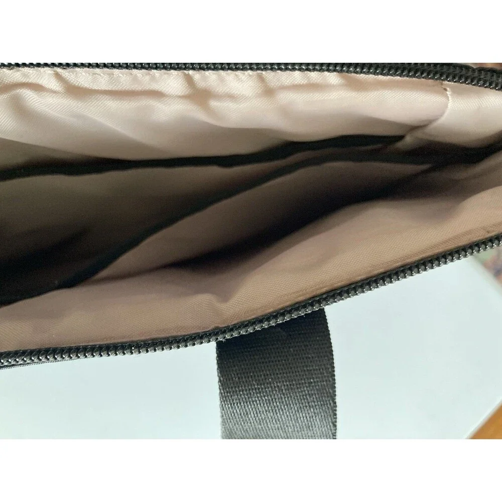 Samsonite Computer Bag Black Gold Zip Good Condition Roomy Waterproof NO STRAP
